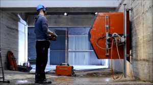 Работа стенорезной машиной Husqvarna WS 482 HF и pp 480