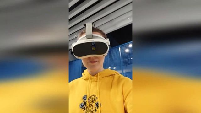 MIR VR в Охта Молле - играю в беспроводном Pico 4! смотреть онлайн