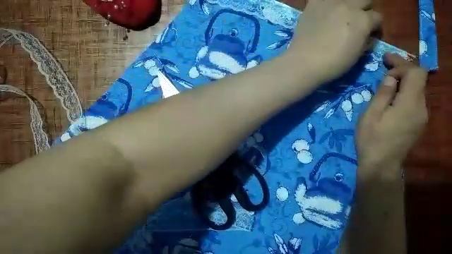 Fаrtug tikish.Шитье фартук.