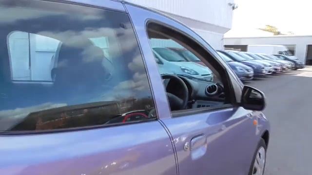 Nissan PIXO 1.0 N-Tec 5dr U70961 смотреть онлайн