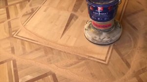 Циклевка паркета, шлифовка и покрытие лаком.