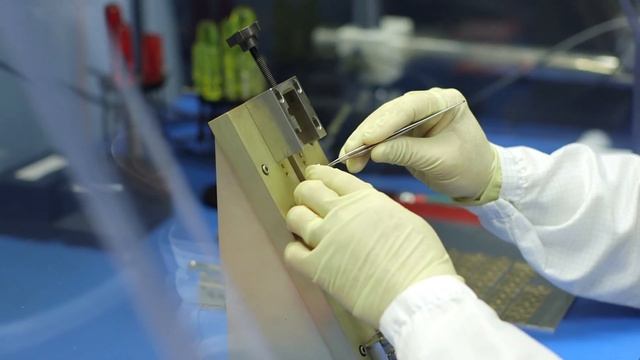 Laser Diode Bar Manufacturing смотреть онлайн