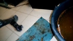 Электролиз. Очистка суппортов от ржавчины методом электролиза в ванне, убрать рыжики. Форд Фокус 2