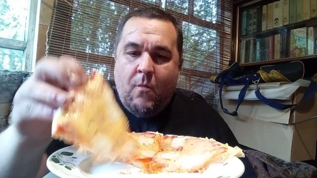 Обжор - пицца 4 сыра с вкусным бонусом смотреть онлайн