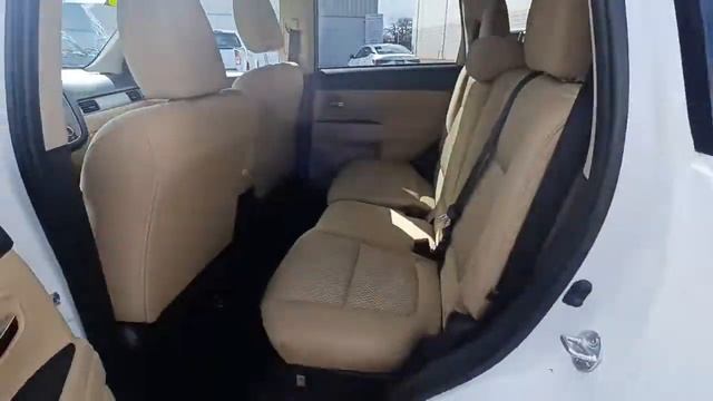 2016 Mitsubishi Outlander Skokie Niles GlenviewMorton Grove Chicagoland area IL P03357