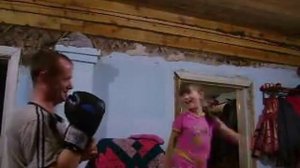 прикол удар в солнечное сплетение