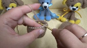 Как связать собачку крючком.