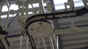 Процесс массового производства газонокосилок. Японский завод промышленного оборудования