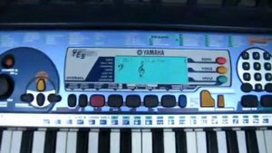 Синтезатор Yamaha PSR-140  играет Star Wars