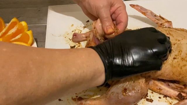 Сочная утка. Утка запечённая в духовке. Утка с яблоками.#утка#яблоки#еда #рецепт #приготовление # смотреть онлайн