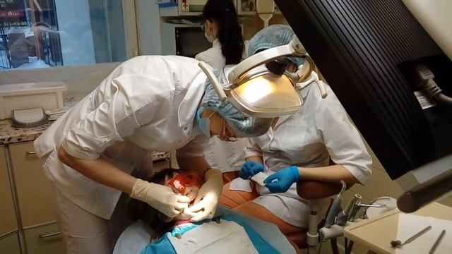 Я у зубного. Лечим, вырываем молочные зубы смотреть онлайн