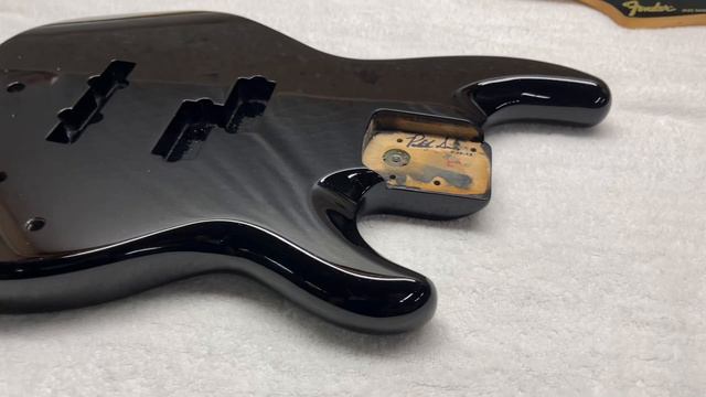 Fender Jazz Bass Special - Metallic Black refinish by Sims Custom Shop смотреть онлайн