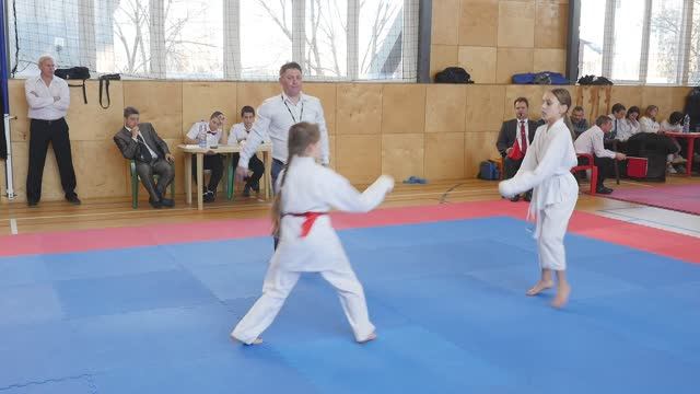 19 декабря 2021г. Соревнование по каратэ WKC. Кумитэ сёбу-иппон девочки 10-11 лет- 08.