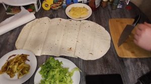 ДОМАШНЯЯ ШАУРМА - БОМБИЧЕСКИЙ РЕЦЕПТ!!! РОЛЛ с КУРИЦЕЙ и АНАНАСОМ! Просто-вкусно!