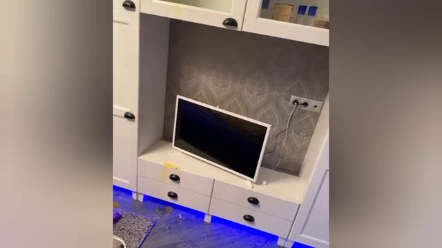 Пустил бывшую в дом смотреть онлайн