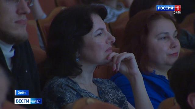 В театре «Свободное пространство» поставили пьесу Эдмона Ростана «Сирано де Бержерак»