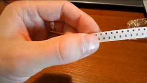 Распаковка посылки с SMD резисторами 22 Ом