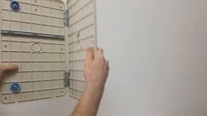 Складной столик из труб ПВХ и пластиковых бутылок . Самый дешёвый, своими руками