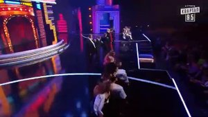 зебра ...полоса белая , черная и.....опа