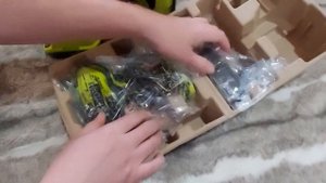 Распаковка — Аккумуляторная дрель-шуруповерт Ryobi R18DD3-120S