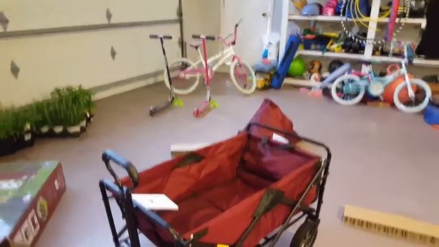 Mac Sports Collapsible Folding Outdoor Utility Wagon With Side Table