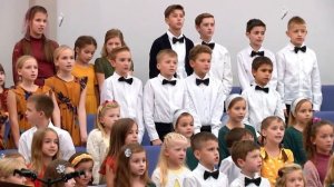 Мы встречаем праздник жатвы - Детский Хор