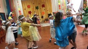"Полечка жёлтых фруктов". Ср. гр. Кружок "Весёлые ножки", г. Гурьевск