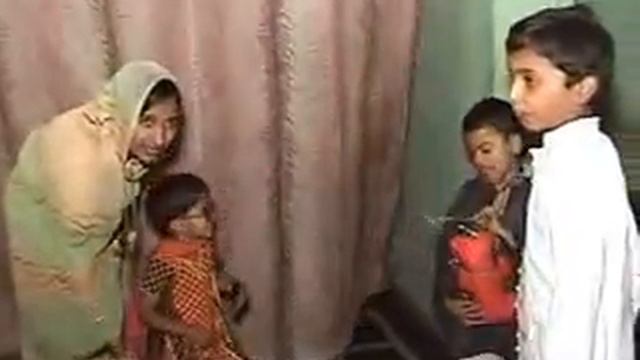 konika (anjali))4th birth day 21-12-2006 смотреть онлайн