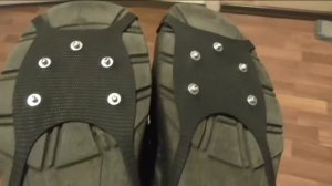 Насадки на обувь против гололеда зимой