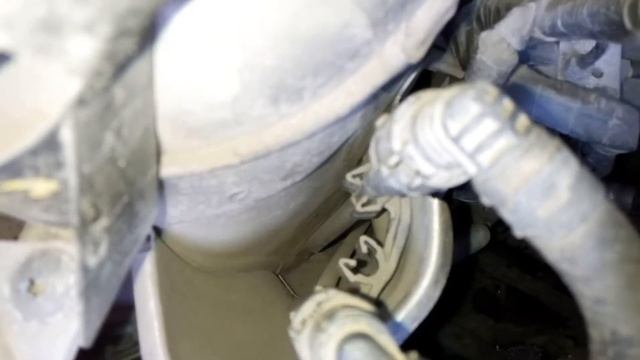 skoda fabia стук справа смотреть онлайн