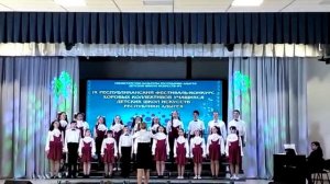 Средний хор - "Вернулся май". "Белый, синий, красный"