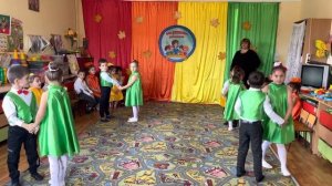 Танец Воспитательницы наши
