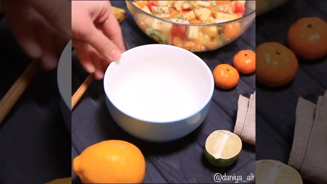 Необычный рецепт фруктового салата | Фруктовый салат с заправкой из масла