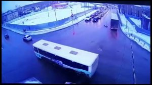 Грузовик раздавил пенсионерку на пешеходном переходе