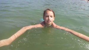 Как научиться плавать.