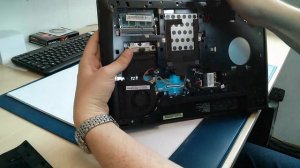 Lenovo G500 G 500 G500S RAM Arbeitsspeicher Festplatte HDD SSD Upgrade Anleitung Tutorial