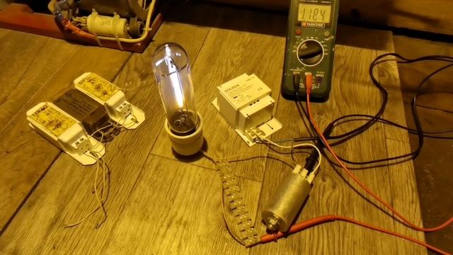 Коллекция ламп. Серия 14. Лампа высокой интенсивности. смотреть онлайн