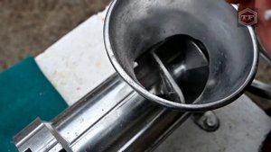 Большие Чупа-Чупсы против мясорубки