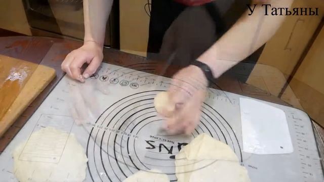 Тесто на Пирожки как на ВОКЗАЛЕ или РЫНКЕ / Простой и очень ВКУСНЫЙ рецепт пирожков с грибами смотреть онлайн