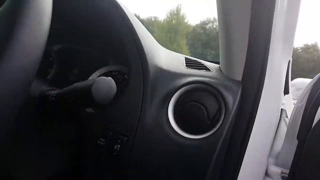 Used Nissan Navara Double Cab Pick Up Tekna 2.3dCi 190 4WD Auto White 2016 смотреть онлайн