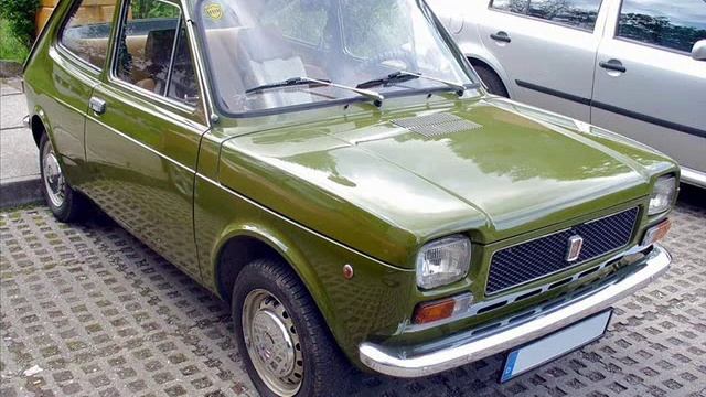Car Companies Italy- Fiat 1
