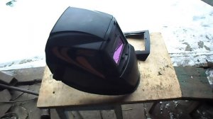 Замена защитного пластика сварочной маски на стекло