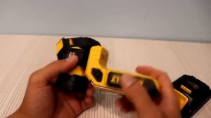 DeWALT DCL044 фонарь аккумуляторный светодиодный