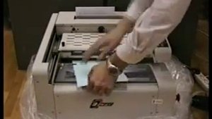 Настольный термоклеевой аппарат BW-920T
