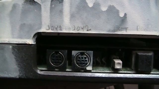 Commodore 16 computer - rare U.S. version смотреть онлайн