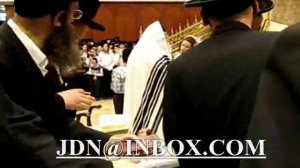 First night selichos 5770 with Belzer Rebbe