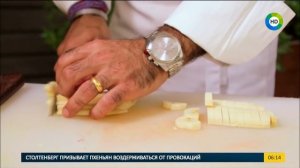 Сегодня на завтрак: Каша из киноа, кокосового молока и фруктов.