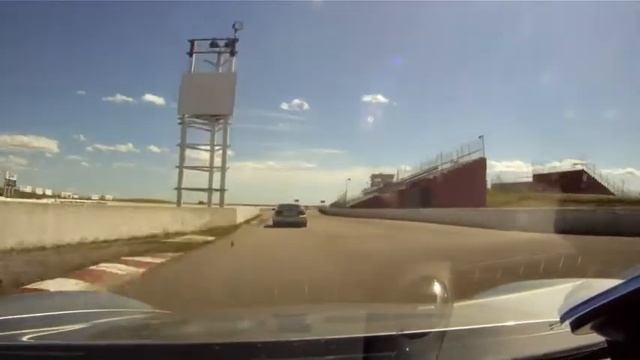 Calgary Race City 2011: 2004 Porsche 911 C4S смотреть онлайн