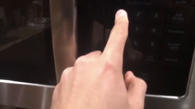 What happens when you microwave a rock смотреть онлайн
