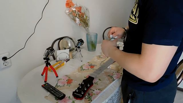 РЕМОНТ ГИТАРЫ своими руками. Шлифовка ладов. Отстройка Epiphone Les Paul Special VE.